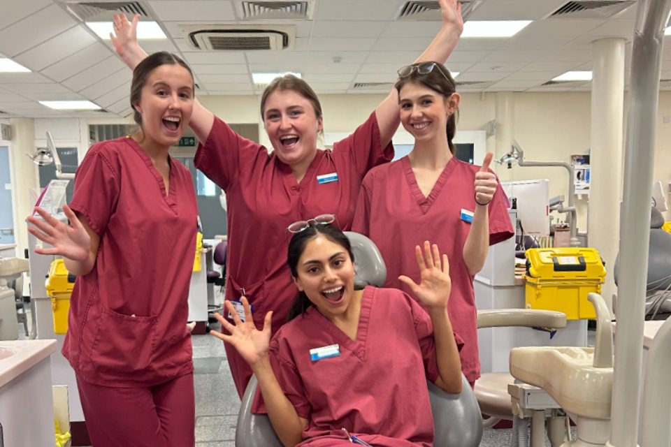 Eleanor Crossman student in dental room